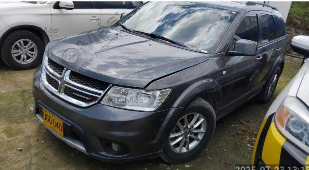 DODGE JOURNEY SXT 3.6 AUT 7 PUESTOS FULL EQUIPO
