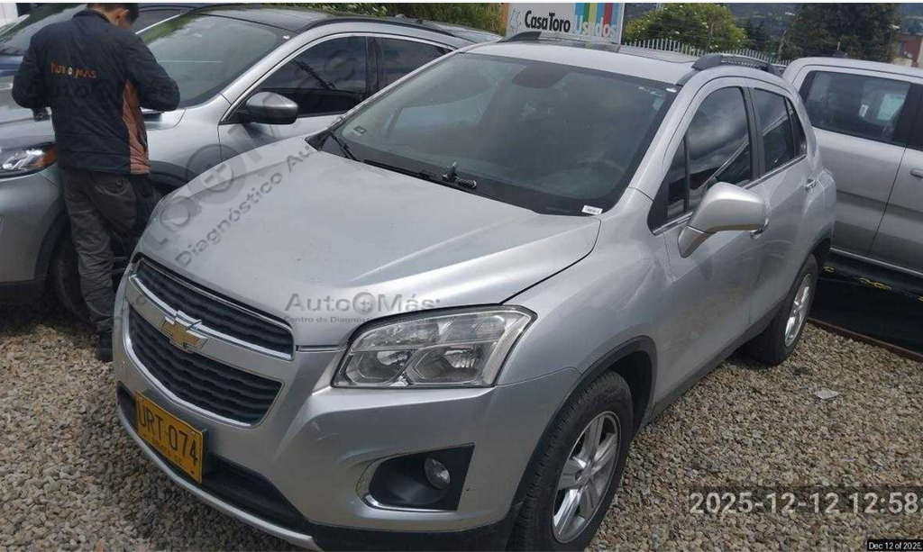 CHEVROLET TRACKER LT AUT 1800 FULL EQUIPO TECHO