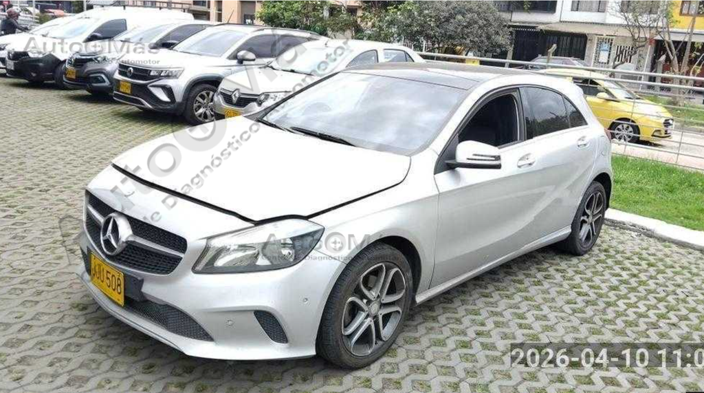 MERCEDEZ BENZ A200 ESSENTIAL 1.6 T AUT FULL EQUIPO TECHO