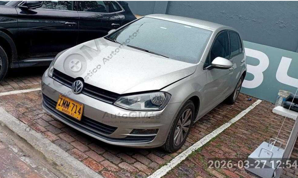 VOLKSWAGEN GOLF CONFORTLINE 1600 AUT R16