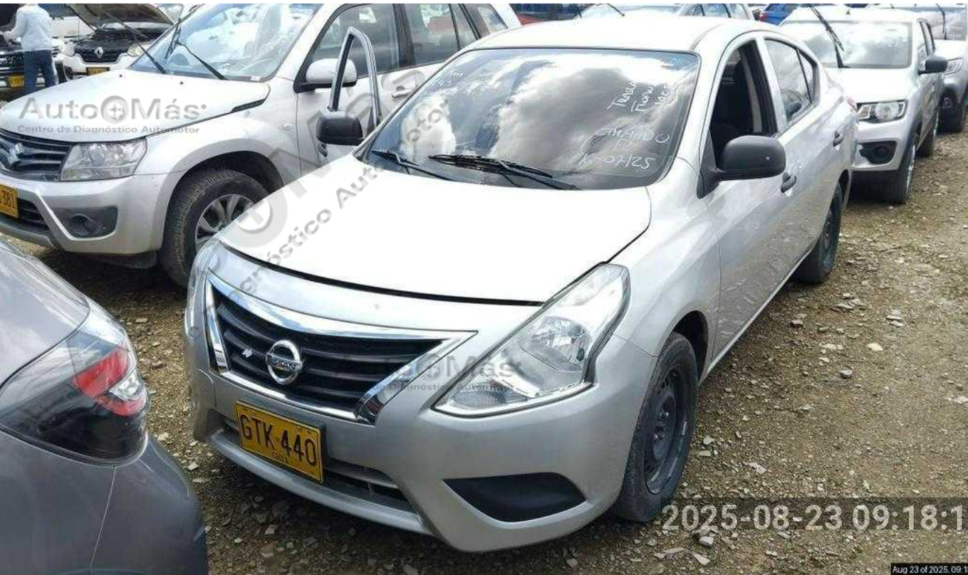 Puja por NISSAN VERSA DRIVE 1600 MEC