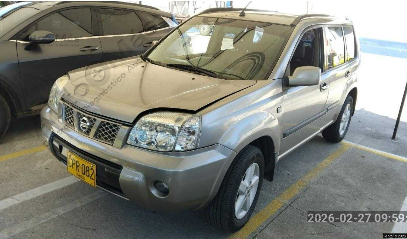 Puja por NISSAN XTRAIL BASICA 2.5 AUT 4*4